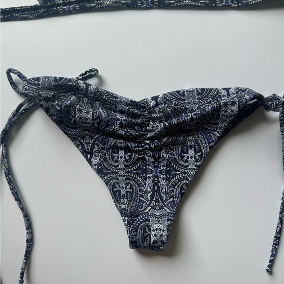 Beach Riot Paisley Bikini - Picture 5 of 10